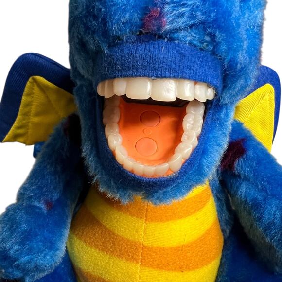StarSmilez Star Smiles Orthodontist Plush Educational Dentist Lil Magi Dragon 9" - Picture 3 of 11